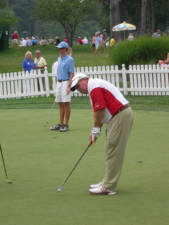 JohnDaly putting